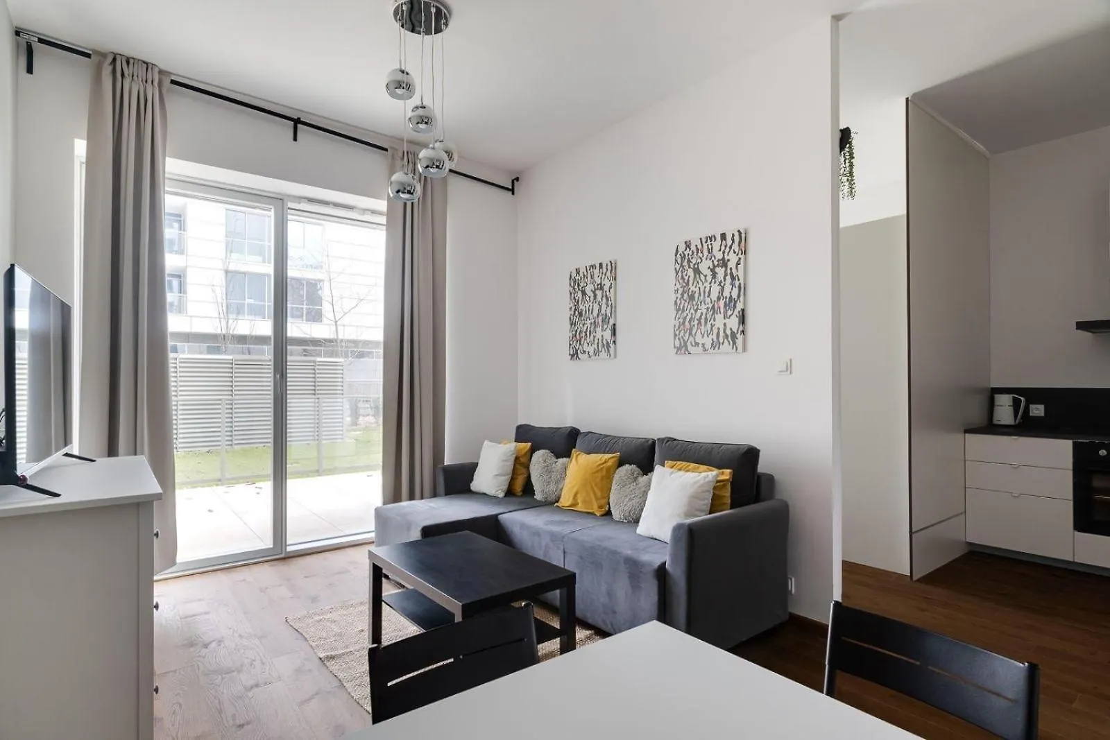 アパート Poznan Towarowa City Center ポーランド